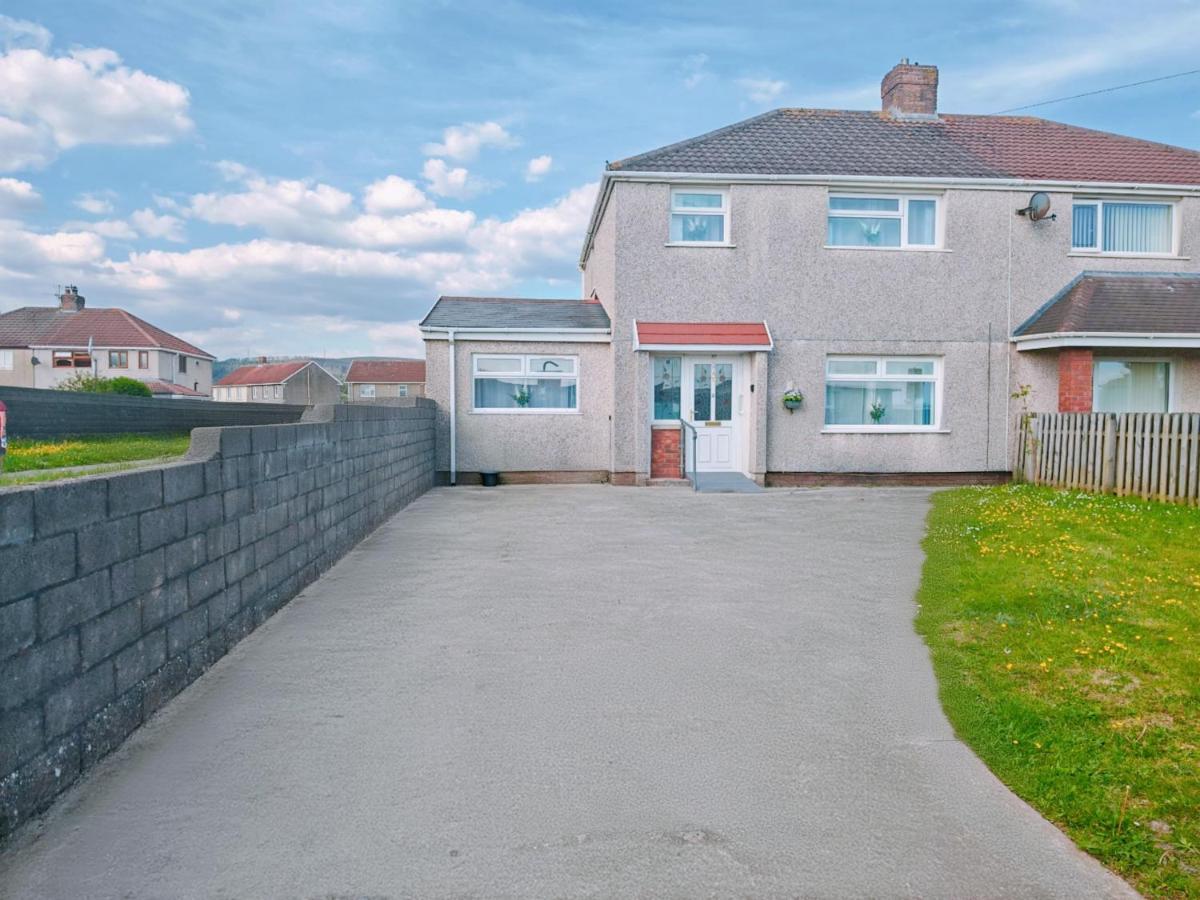 Home from Home near the beach - B&B Port Talbot