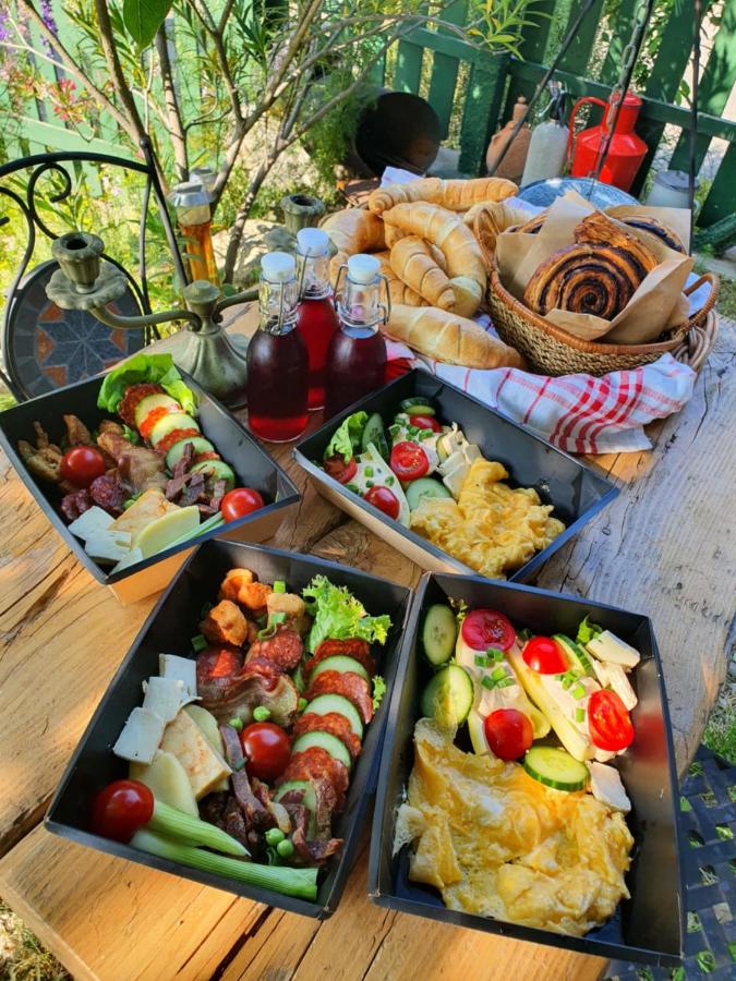 Fruzsi Vendégház - Ferienwohnung Szentbékkálla