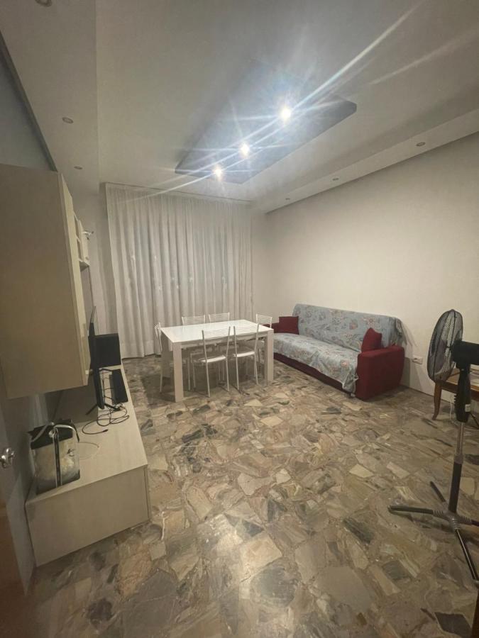 Casa vacanza Dominga - Bed and Breakfast Marotta