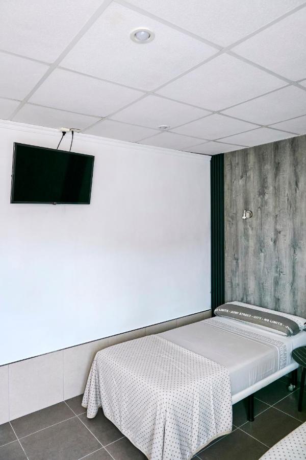Habitación Doble con baño compartido