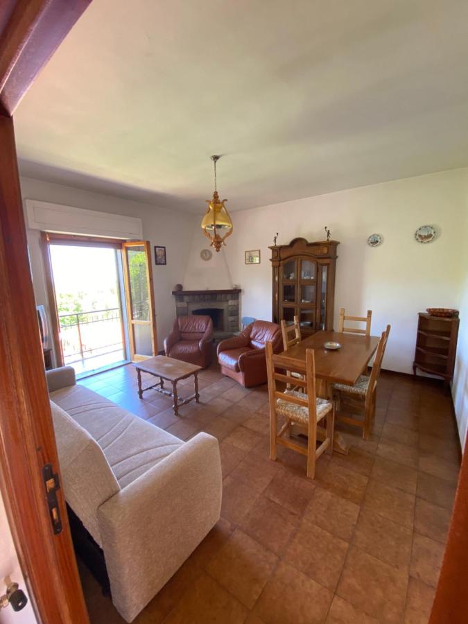 Pasquina and the Val d'Orcia - B&B Vivo d'Orcia