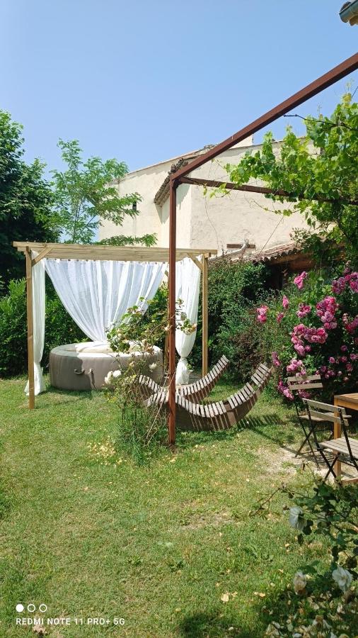 Jolie maisonnette - Bed and Breakfast Niozelles