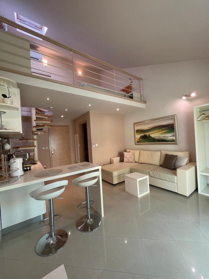 Villa Jani Top Floor Suite - Ferienwohnung Hvar