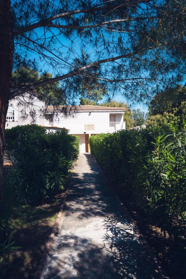 Fiori di Cala Rossa Signature - B&B Lecci