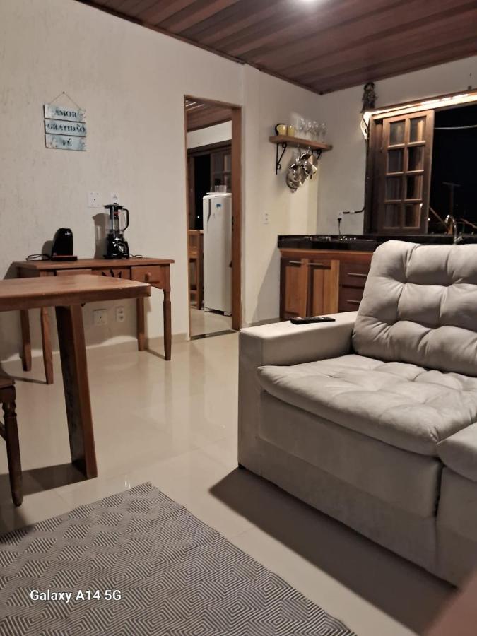 01 Lindo apartamento na praia com piscina - B&B