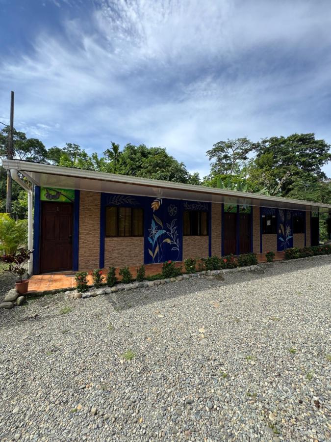 Cabinas Caribe Azul - B&B Cocles