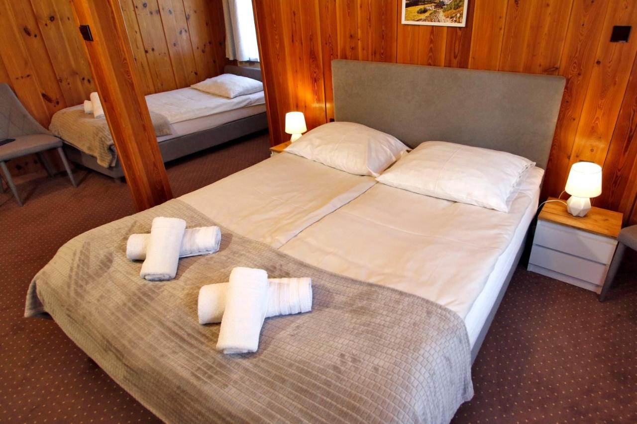 Vierpersoonskamer met Eigen Badkamer