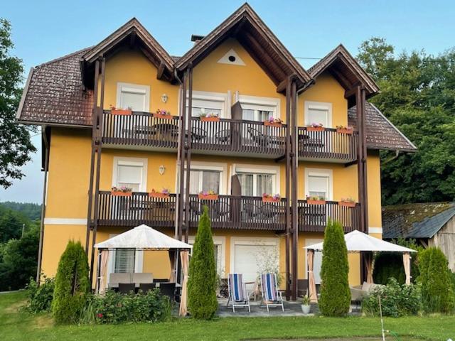 Appartement Landhaus Felsenkeller - Ferienwohnung