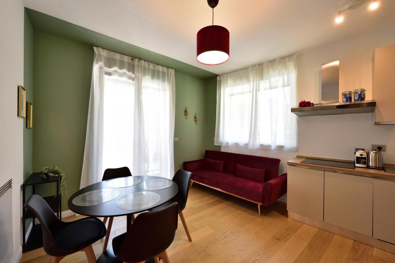 Deluxe Apartment mit Balkon und 2 Schlafzimmern