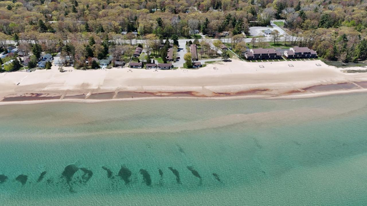 New! Surfside 13 - Cute Lakefront Condo! - B&B