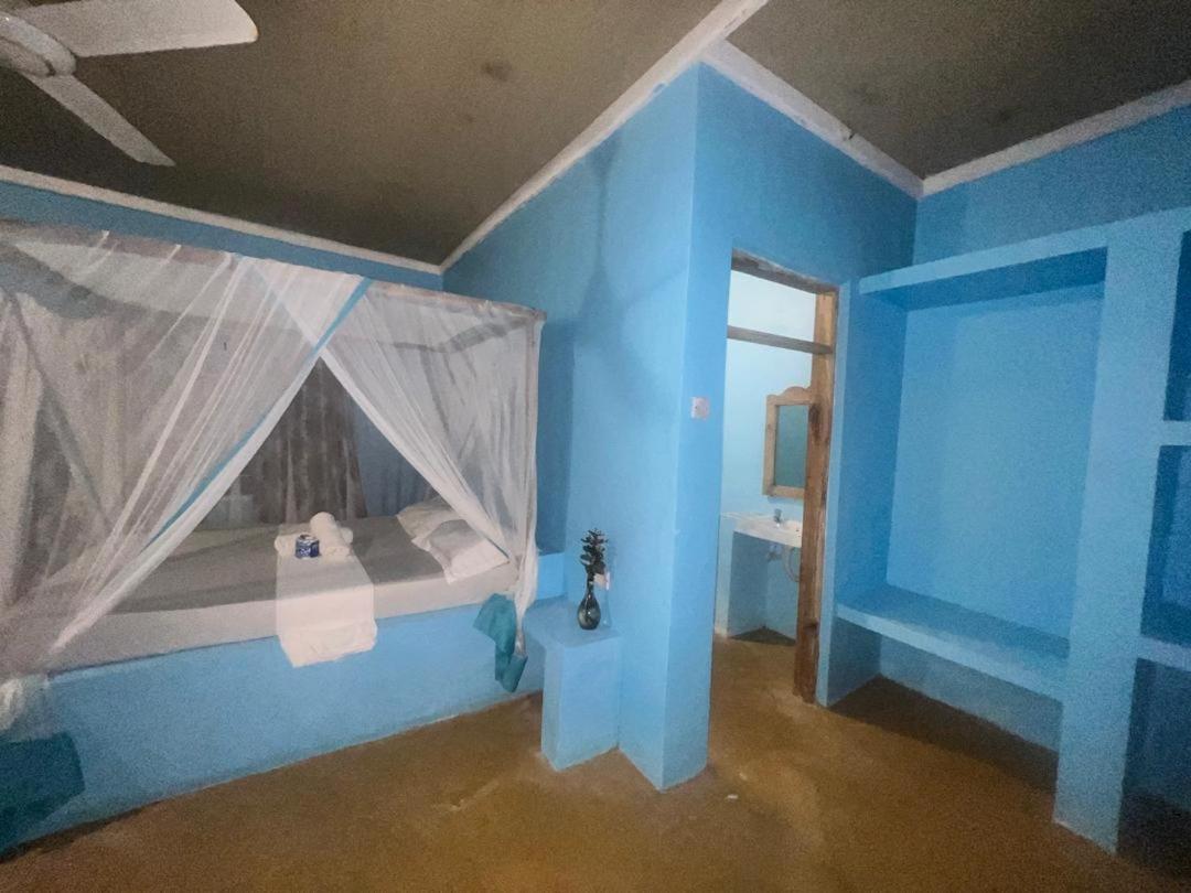 Deluxe Double Room with Balcony and Sea View