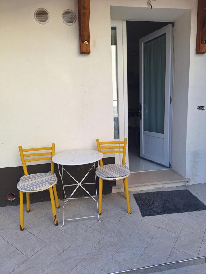 Appartamento al piano terra con ingresso indipendente, vicinissimo al mare - B&B Rimini