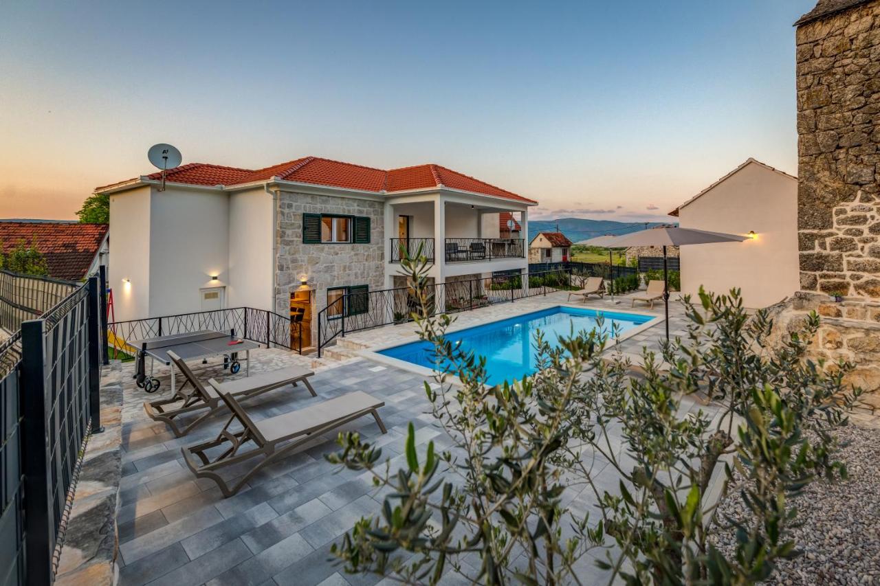Vila Antisha - B&B