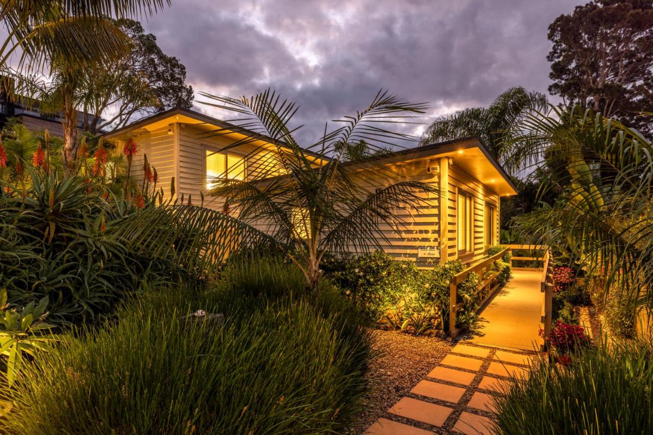 Oneroa Secret Garden Apartments - B&B Oneroa