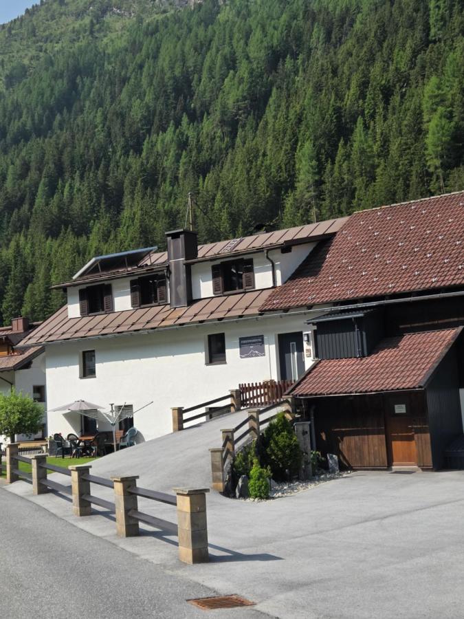 Ferienwohnung Annamaria und Manuel Melmer - Ferienwohnung St. Leonhard im Pitztal