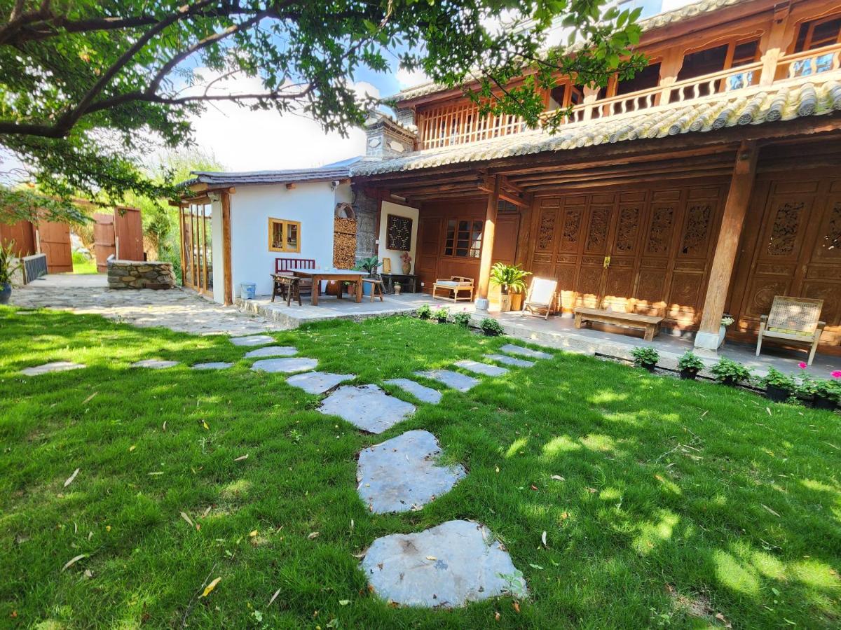 Secret Moon Guesthouse - B&B Dali