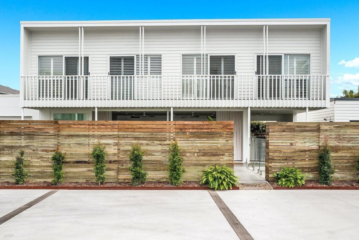 Sanctuary Spaces - Lomani Six - B&B Byron Bay