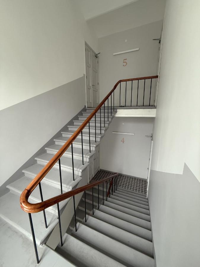 Kalnina Courtyard Studio - Ferienwohnung Riga