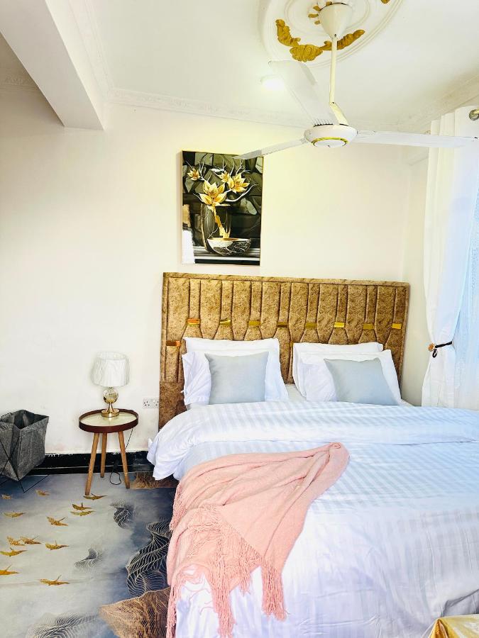 Deluxe Zimmer mit Kingsize-Bett