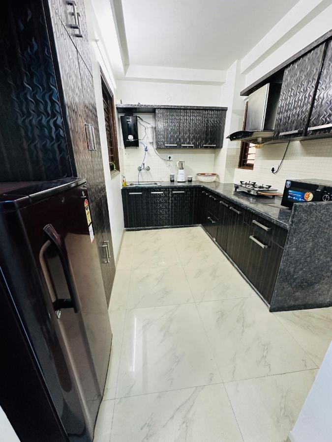 The Giri Nandani Stays Agra - B&B Agra