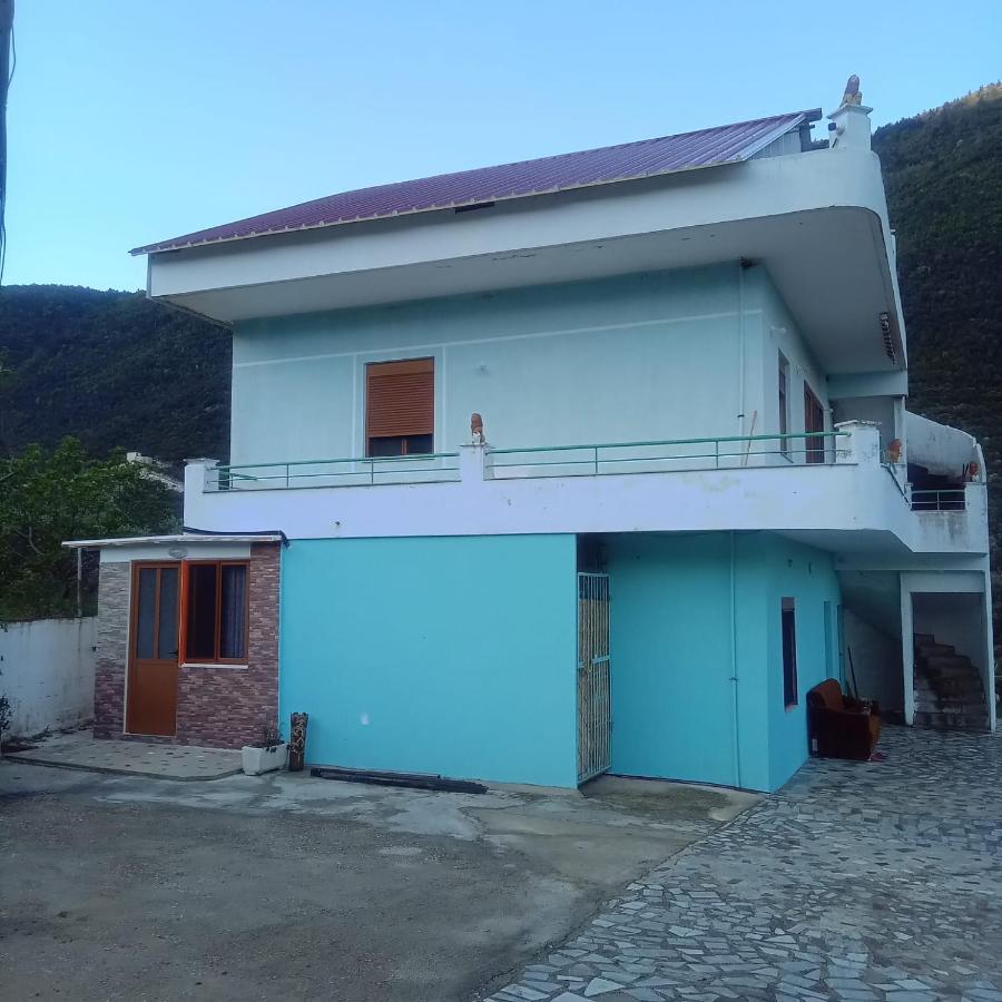 Vila Axhemi by Kei - B&B Valona