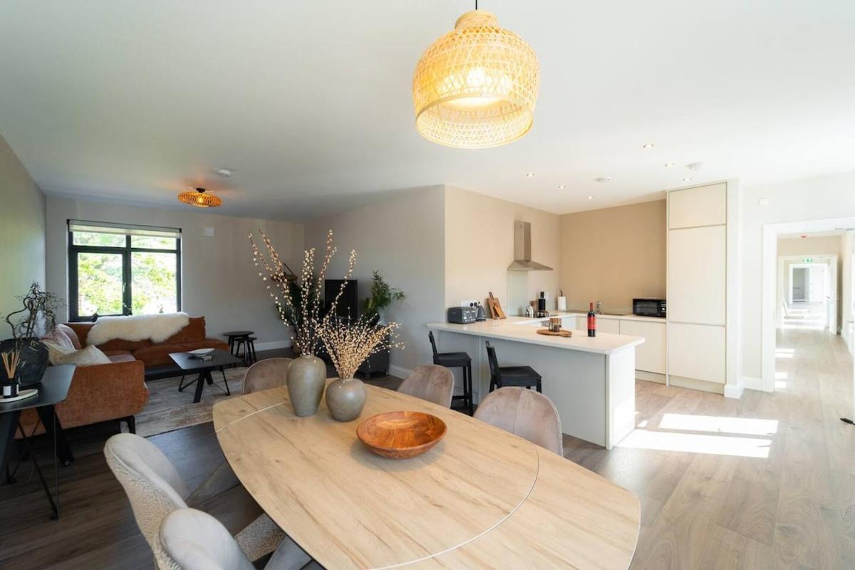 Riverside Dingle - Luxury Apt 2 - Ferienwohnung Dingle