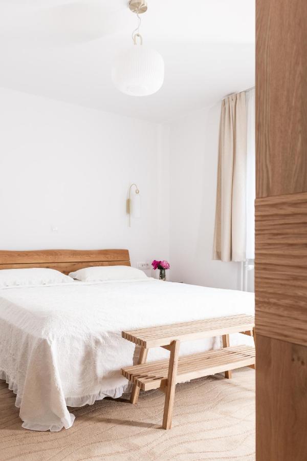 Double Room with Balcony (no kitchen)
