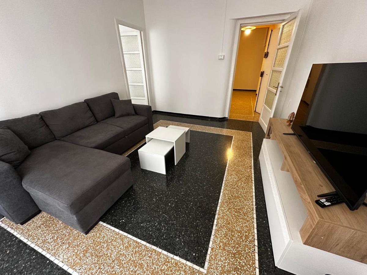 Yali - A Due Passi Dal Mare - B&B Savona