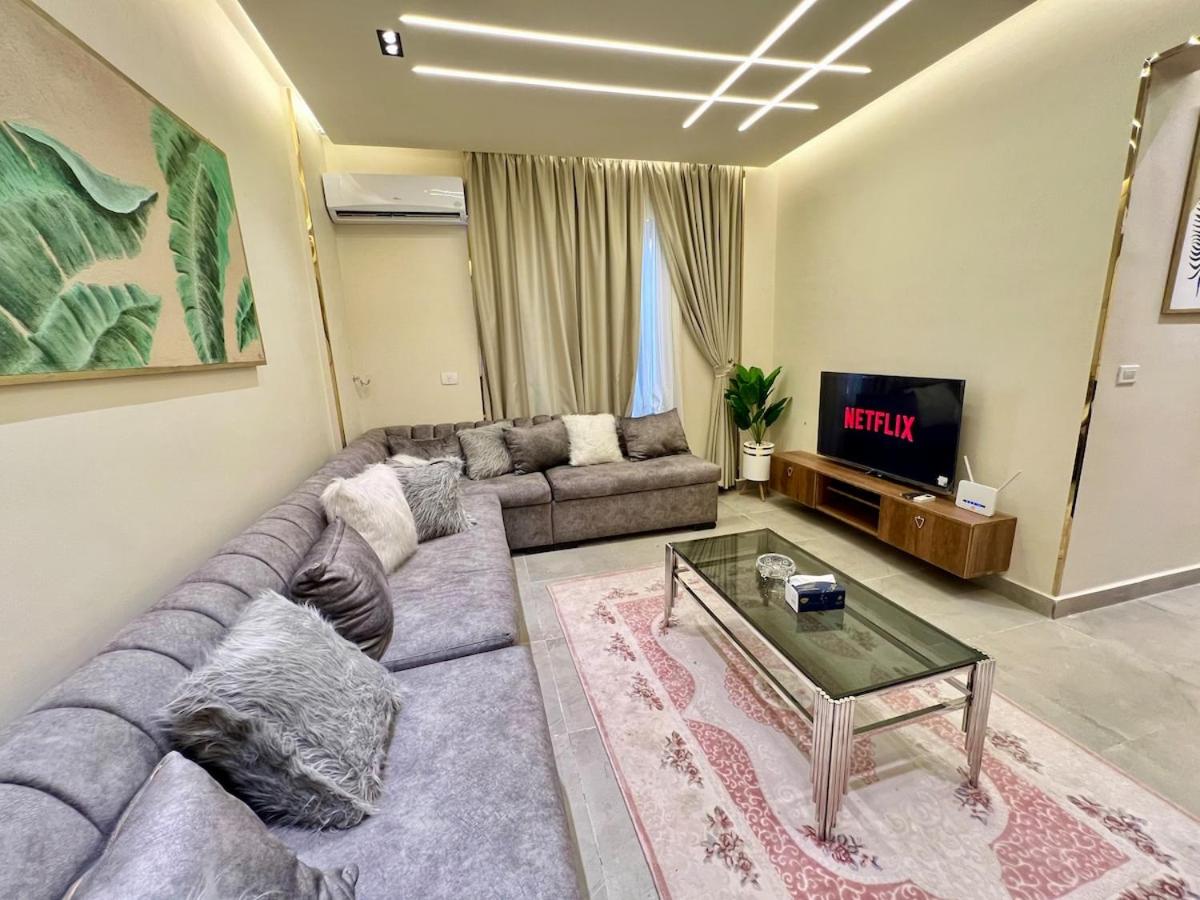 Stylish Studio With AC & WIFI , Madinaty B8 - B&B Madinaty