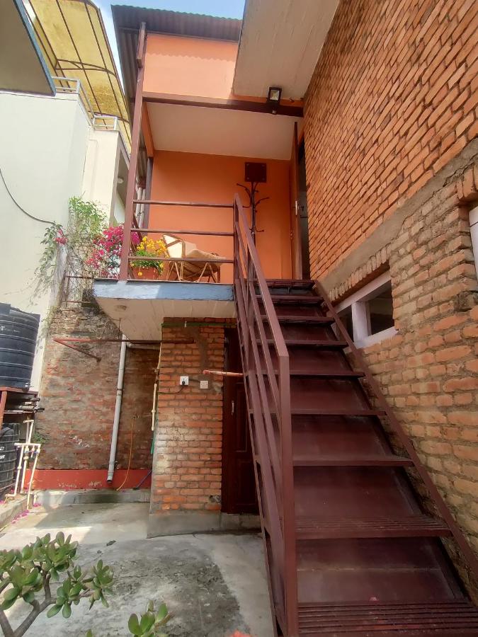 Susie's Sanepa Studio - B&B