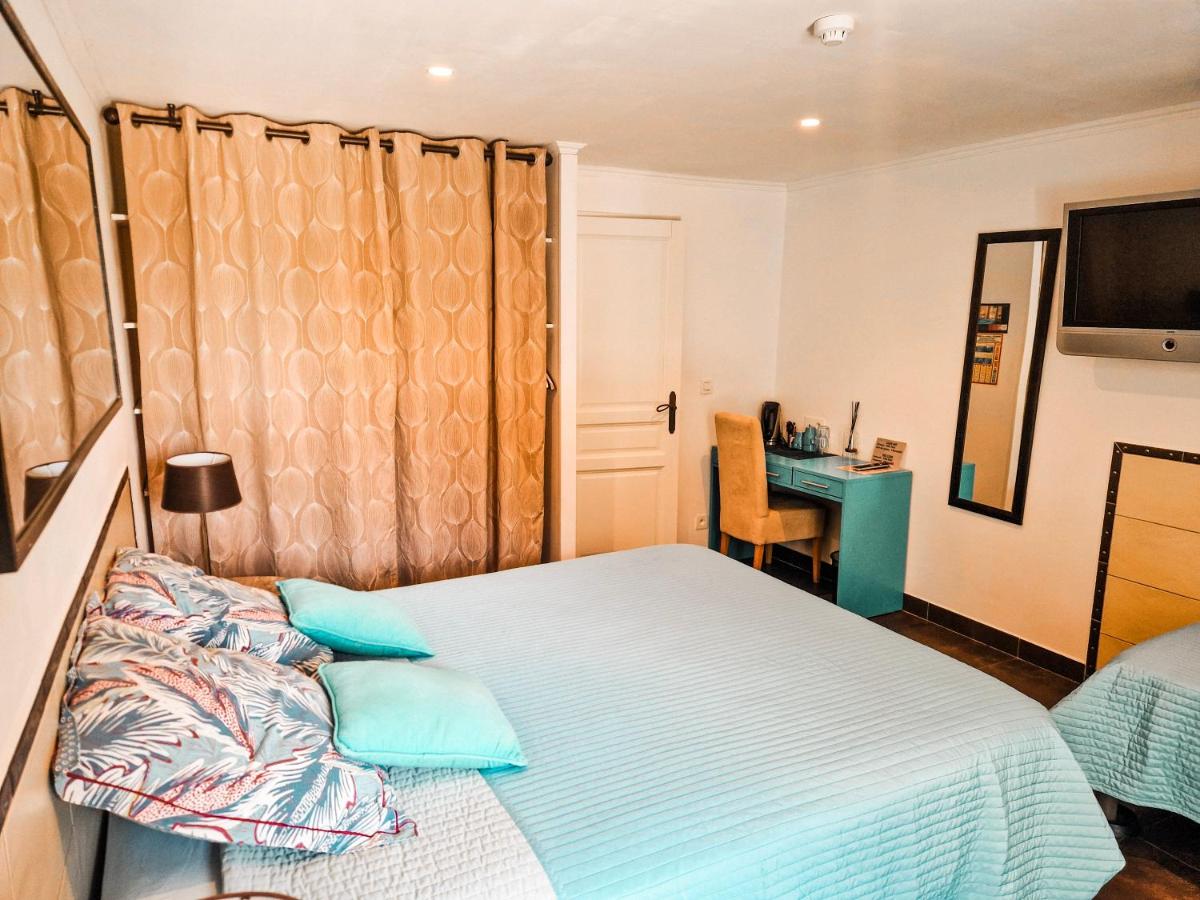 Chambre Triple Supérieure avec Terrasse