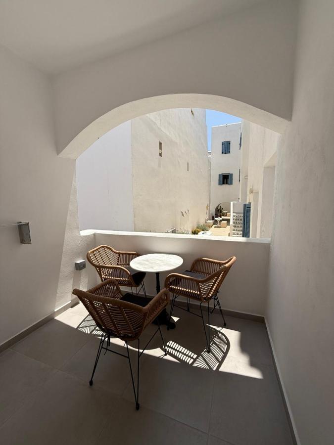 One-Bedroom Deluxe Apartment