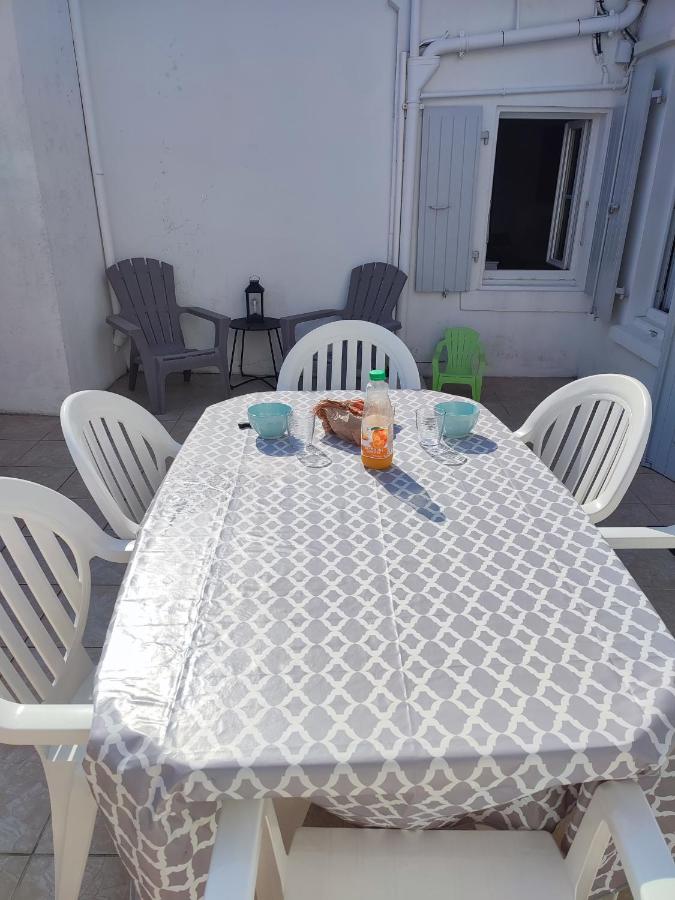 Maison de vacances ile d'Oléron 4 pers à St Denis proche plage - B&B