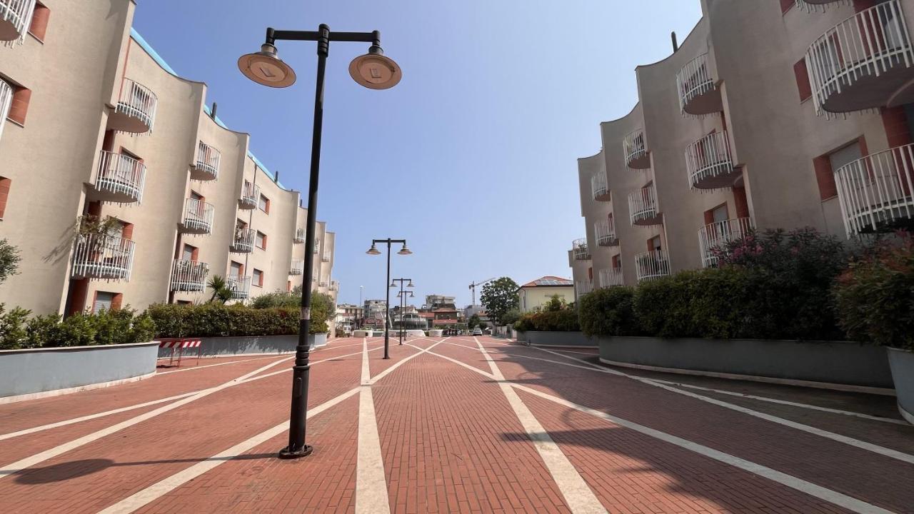 FamilySun Apartment Cattolica Porto - Il Lupo Affitta - Chambres d'hôtes Cattolica