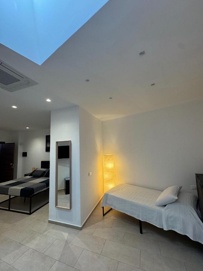 Basic Triple Room