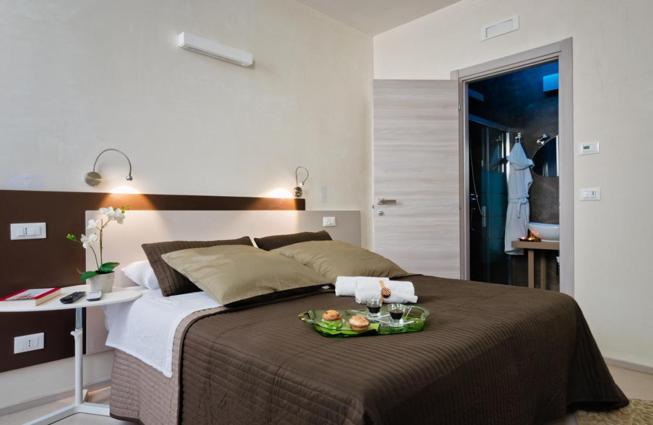 Tweepersoonskamer met 1 of 2 Bedden en een Extra Bed