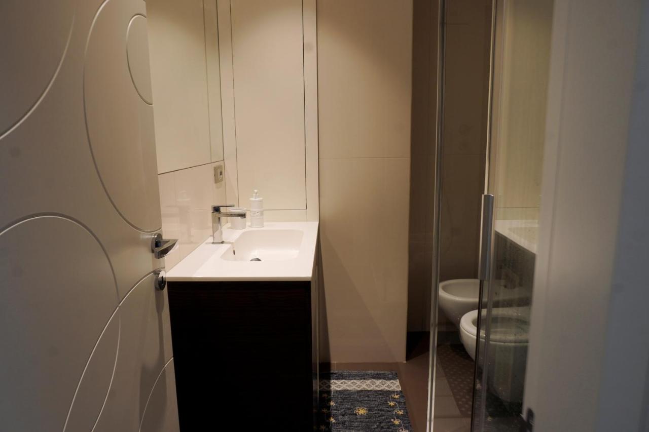 Cama Individual en habitación compartida femenina