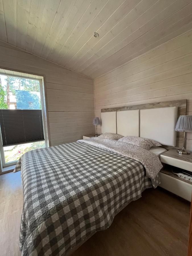 Holiday home near sea beach & pine forest - B&B Riga
