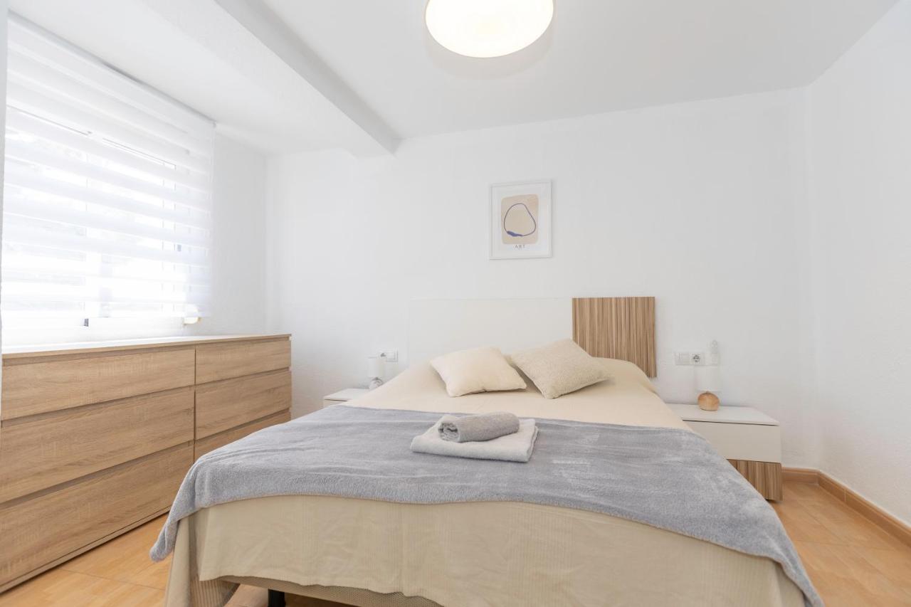 Bonito Apartamento Paterna 2 Dormitorios - B&B