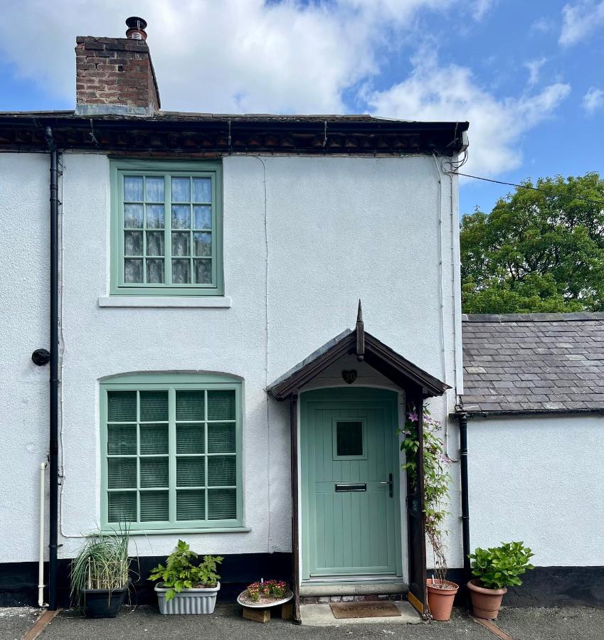 Severn Up - Ferienwohnung Newtown