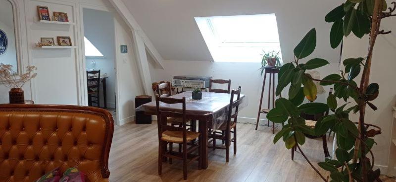 Appartement privatif étage maison - 2 chambres - 5 couchages - Jardin - B&B Chavagnes-en-Paillers