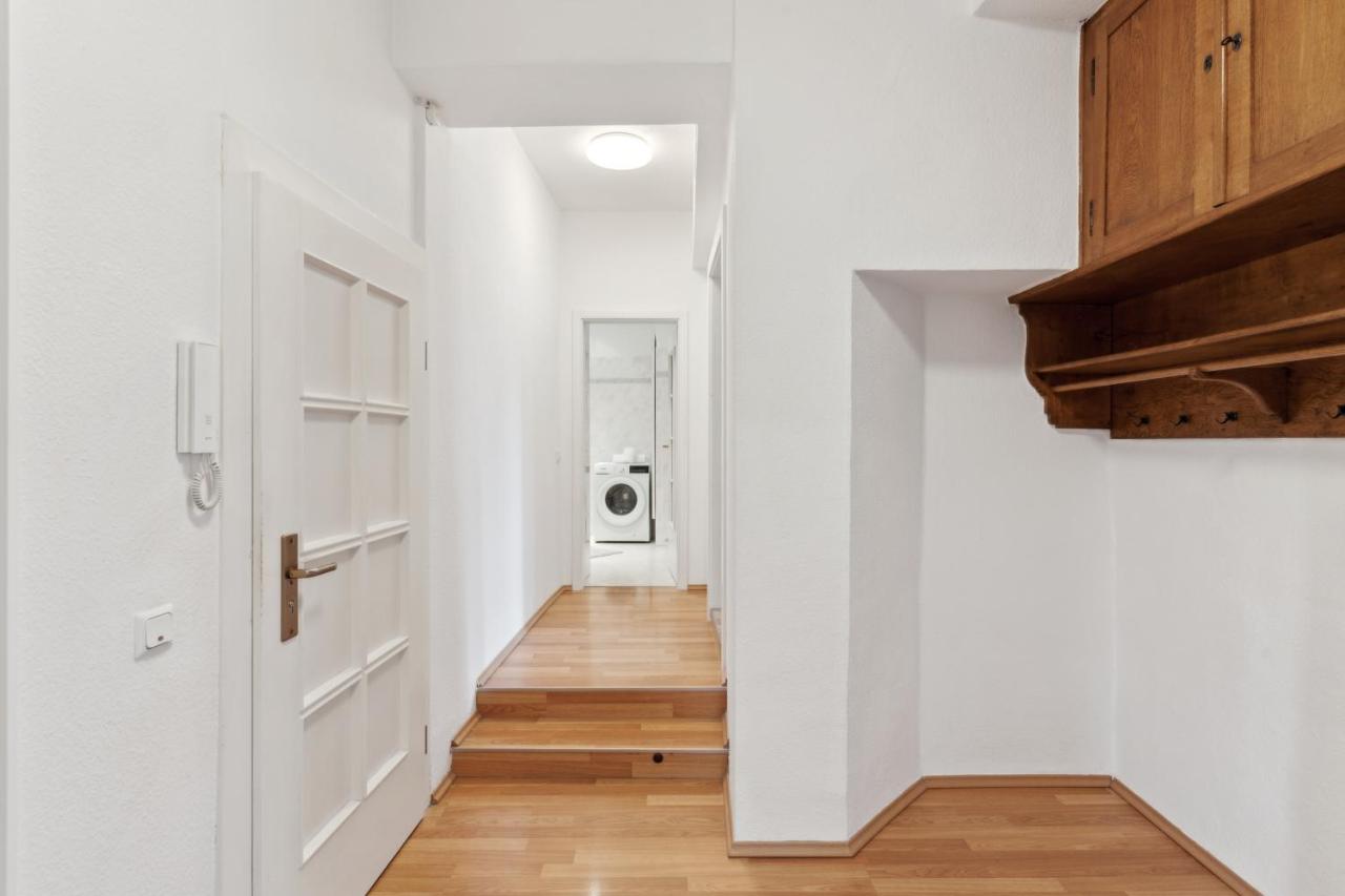 KERA STAY - Apartments Merseburg - Chambres d’hôtes Mersebourg