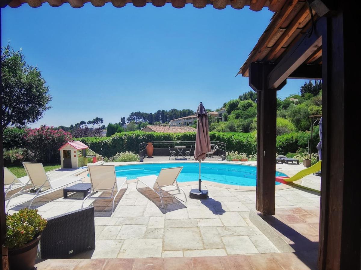 Magnifique villa avec piscine à 2 pas du centre d'Aix - B&B Aix-en-Provence