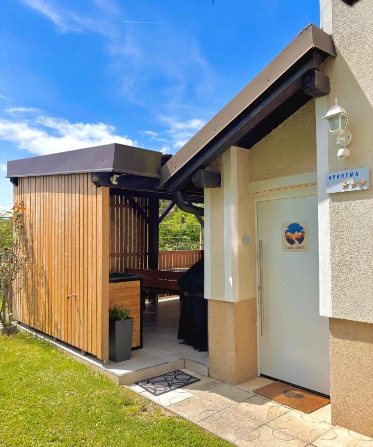 Green Street Hideaway - Ferienwohnung Šempeter v Savinjski Dolini