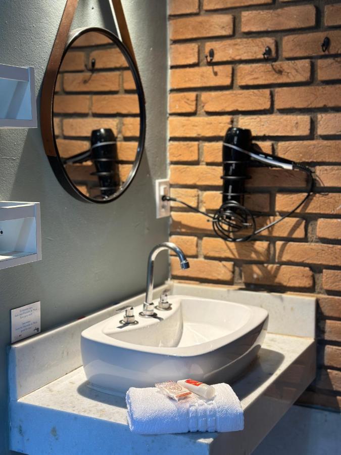 Doppelzimmer mit Whirlpool-Badewanne