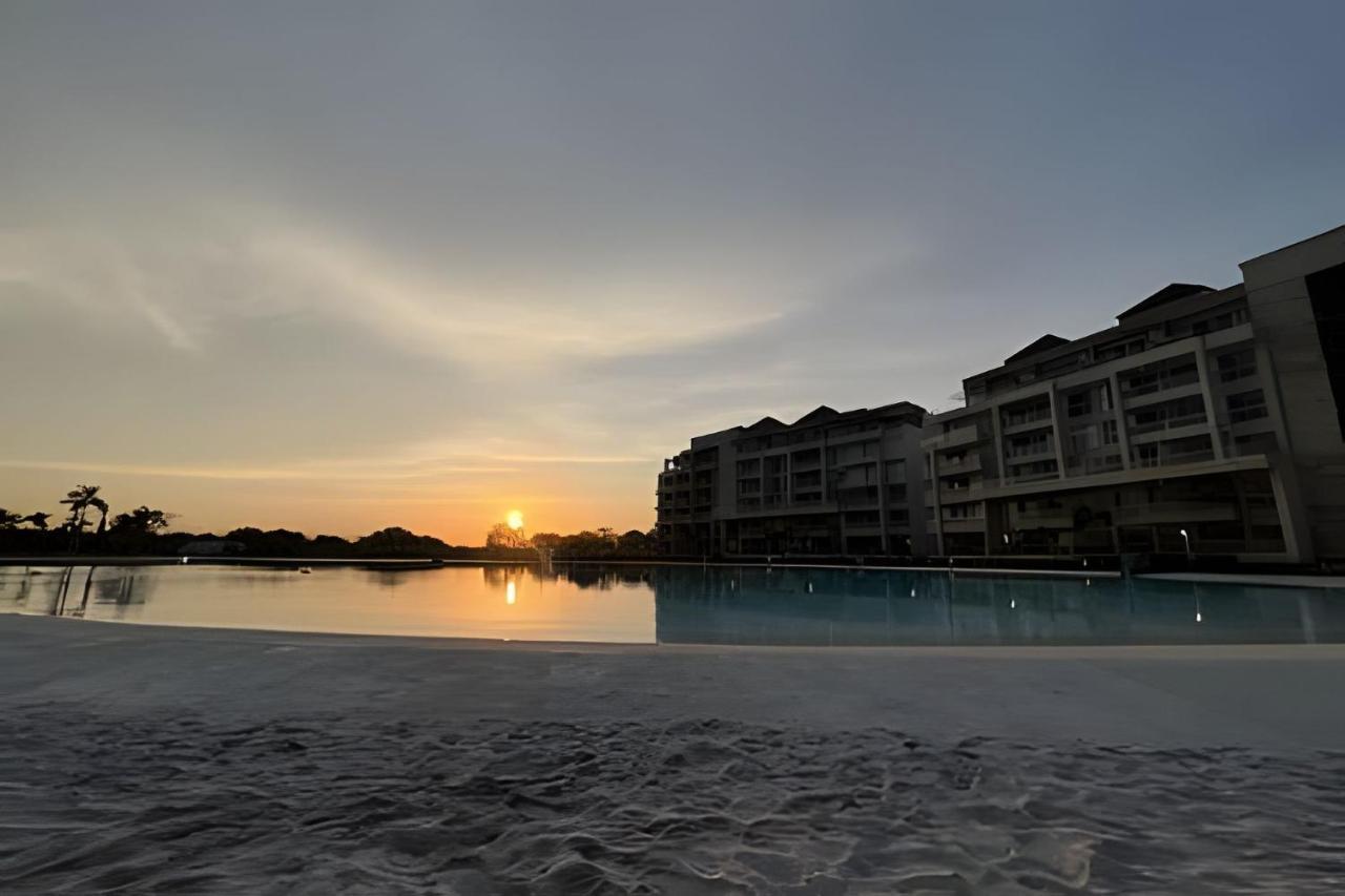 Vista a Laguna de Kristal + Bote inflable - B&B Los Arrayanes