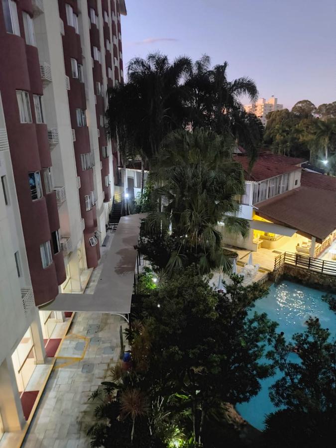 Monolocale con Vista Piscina