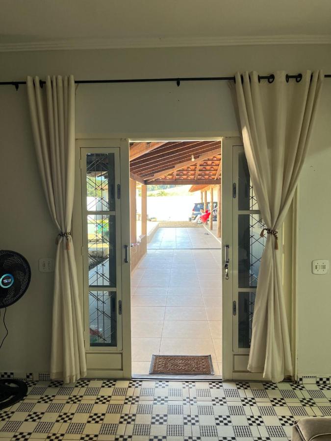 Chácara em Socorro com Piscina e Churrasqueira - B&B