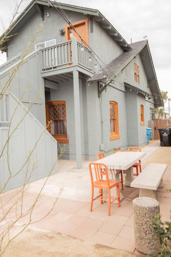 Unique*NEW*Hot Tub Studio*Mins to DT & PHX Airport - B&B Phoenix