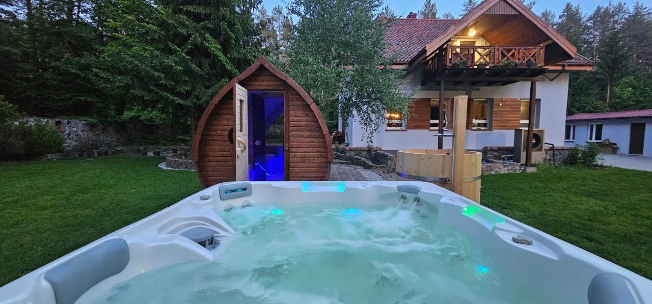 Las Warmegas - Luksusowy Dom Rozrywki z Jacuzzi,Sauna,Padel - B&B Miłogórze